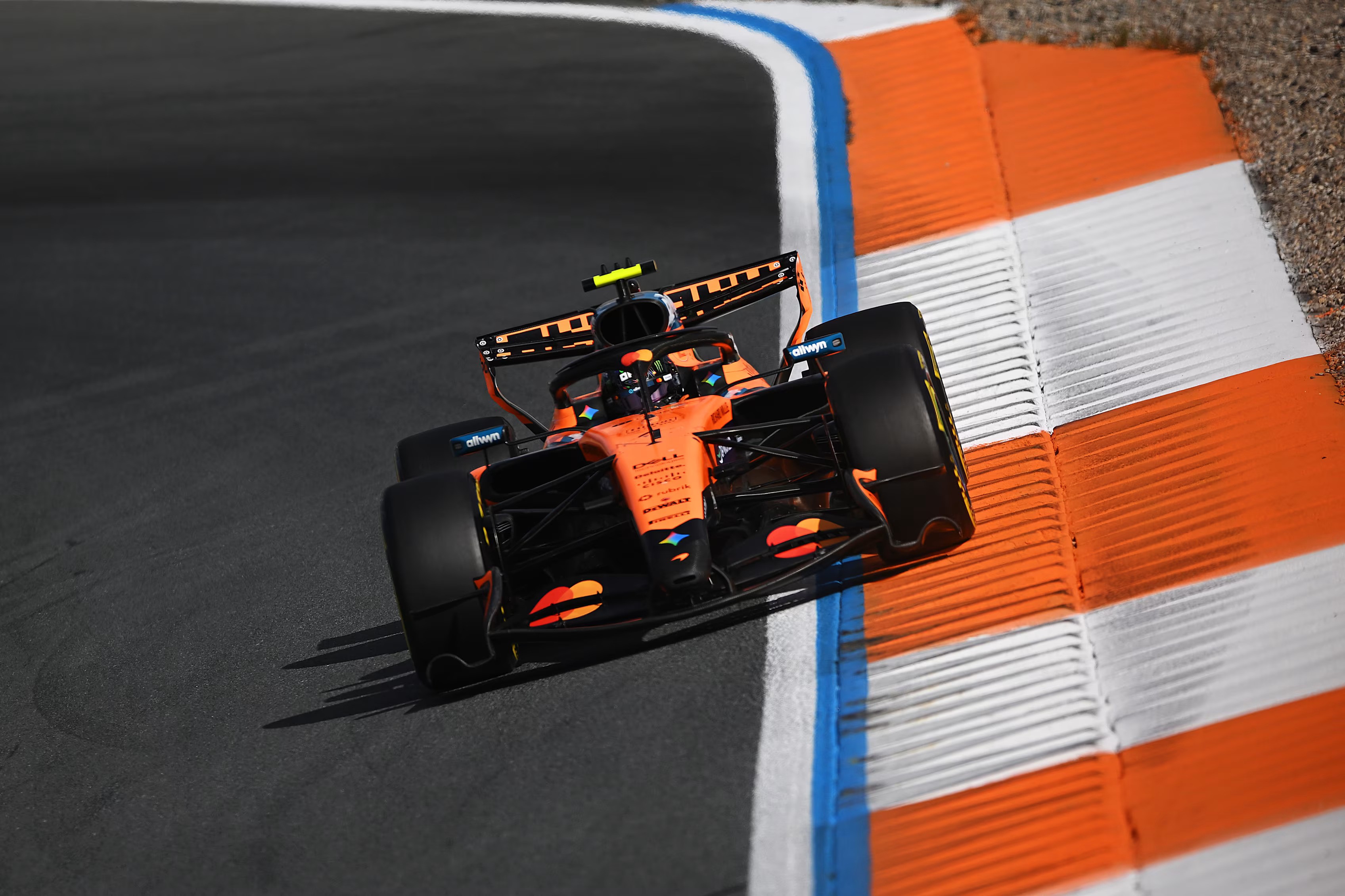 Berita F1: Lando Norris Keluar Sebagai Pemenang F1 Belanda 2026
