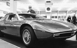 Maserati Bora Sentuh Usia Setengah Abad