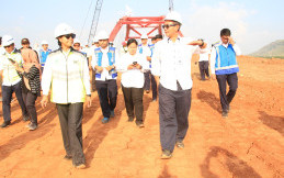 Menteri BUMN Dorong Waskita dan Jasa Marga Kejar Target Pembangunan Jalan Tol