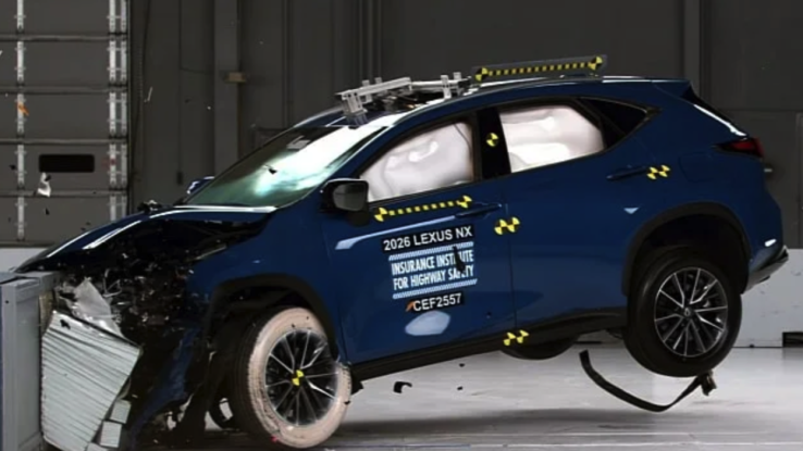 Jadi Satu-satunya, Lexus NX Raih Top Safety Pick+ dalam Uji Tabrak IIHS