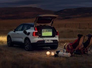 Volvo EX30 Kini Ada Fitur V2L dan Plug & Charge, Bisa Darurat Listrik!