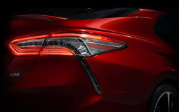 Toyota Rilis Teaser All New Camry 2018
