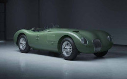 8 Mobil Legendaris Jaguar C-Type Diproduksi Kembali