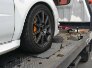 Mobil Bermasalah Setelah Perjalanan Jauh? Kenali 5 Tanda Wajib Towing