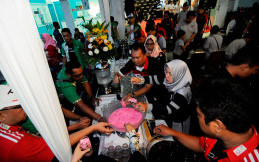 V-KOOL Buka Puasa Bersama Komunitas Mobil Bekasi