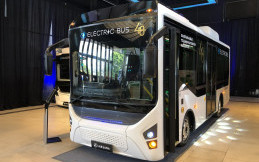 Karoseri Laksana Resmi Luncurkan Nucleus 6, Bus Listrik Modern Buatan Dalam Negeri