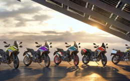 Konsumen Bisa Modifikasi Ducati Langsung Pesan dari Pabriknya