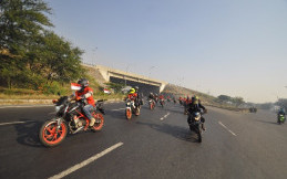 Ribuan Bikers Honda Konvoi Memperingati HUT ke-73 RI