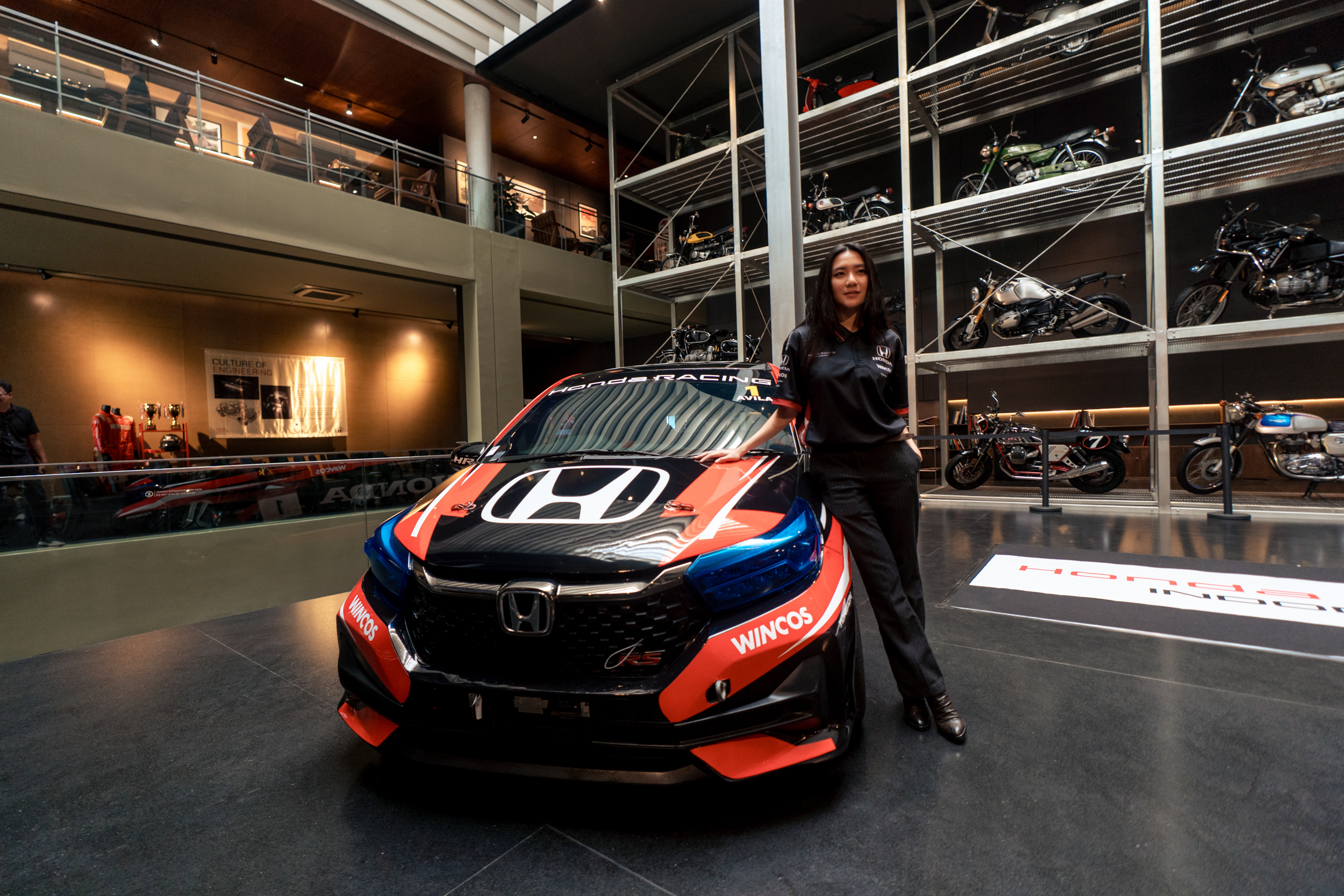 Pembalap Wanita Rachel Cia Resmi Gabung Honda Racing Indonesia