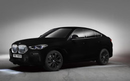 BMW X6 Vantablack, SUV Paling Hitam di Dunia