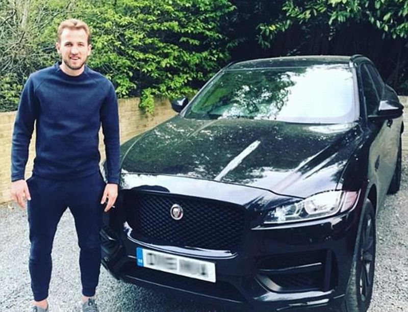 Jaguar F-Pace Menang, Harry Kane Girang