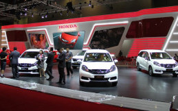 Tak Mau Kalah, Honda Berikan Promo Potongan Harga Puluhan Juta di Februari 2017