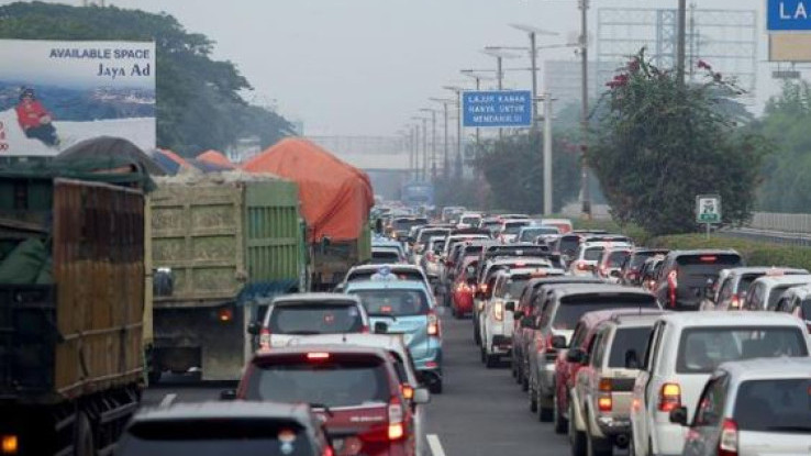 Cegah Kemacetan Saat Libur Nataru, Kemenhub Siapkan Rekayasa Lalu Lintas di Akses Tol