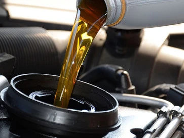 Harga Pelumas Mobil Terancam Naik, Produsen Punya Strategi Menarik