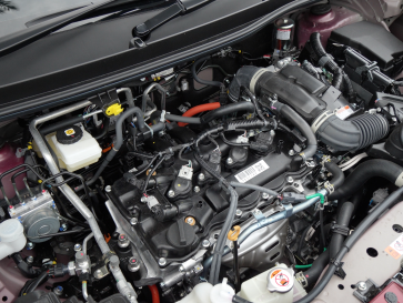 Jangan Sampai Pendingin Baterai Toyota New Veloz Hybrid Tersumbat