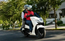 Bukan Indonesia, Suzuki Burgman 150 Justru Debut di Kolombia