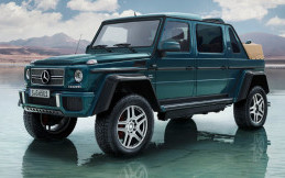New Mercedes-Maybach G650 Landaulet Resmi Diungkap