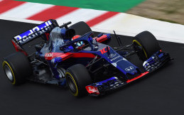 Sean Gelael Tidak Dipilih, Ini Alasan Toro Rosso Pilih Pembalap Thailand untuk F1 2018