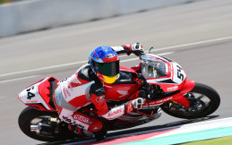 AHRT Dominasi Kelas Sport 250cc di Mandalika Racing Series