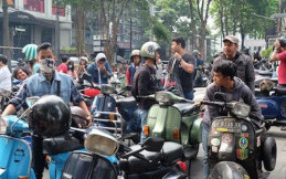 Puluhan Komunitas Motor Gelar Riding Tebus Dosa Emisi 