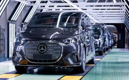Mercedes-Benz VLE Mulai Produksi di Vitoria, MPV Listrik Era Baru