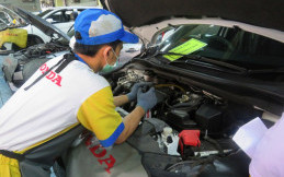 Honda Mobil Tawarkan Paket Servis Menarik