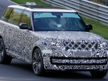 Range Rover Terbaru Tertangkap Kamera Sedang Uji Coba