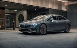 Mercedes-Benz EQS Manufaktur Signature Edition Akan Hadir di Amerika Serikat