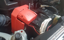 Perlukah Copot Kabel Aki Mobil Saat Ditinggal Mudik? Ini Penjelasannya