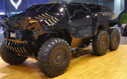 Mobil Roda Enam Milik Devel Mejeng di Dubai Auto Show 2017