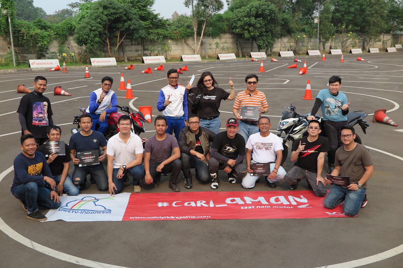 Konsumen Honda Big Bike Beruntung Jajal RC213V-S