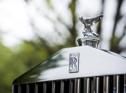 150 Tahun Perayaan Pencipta 'Spirit of Ecstasy' di Mobil Rolls-Royce