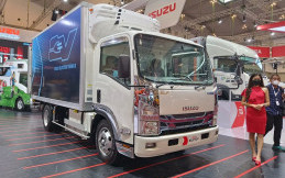 Manfaatkan GIIAS 2022, Isuzu Perkenalkan Layanan Part Depo di Makassar