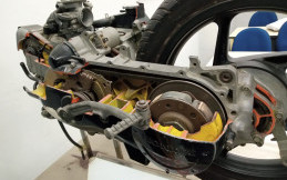 Serba Serbi Oli Transmisi Matik untuk Motor, Jangan Salah Tuang