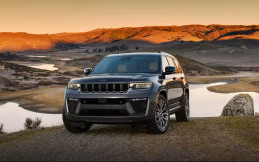 Lebih Bertenaga, Jeep Grand Cherokee Terbaru Andalkan Mesin Turbo 2.0L