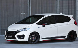 Honda Jazz GK5 Sebelum Facelift Tampil Beda Pakai Kit Noblesse
