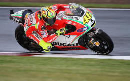 Valentino Rossi Nyaris Pensiun Lebih Cepat Gara-gara Gabung Ducati