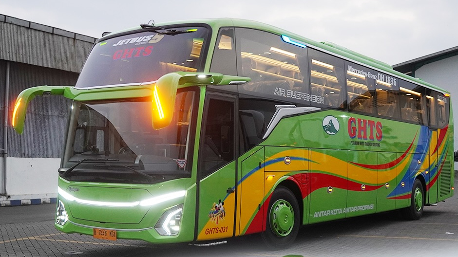 Gendong Sasis Mercedes-Benz OH 1836, Ini Wujud Bus Baru PO GHTS Racikan Karoseri Adiputro