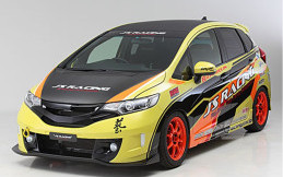 Tampil Agresif Honda Jazz GK5 Pakai Bumper J'S Racing
