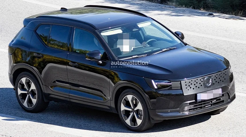 Volvo XC40 2027 Punya Wajah Baru dan Layar Lebih Besar