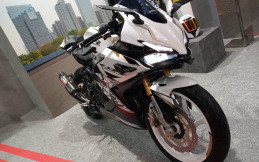 Keren, Modifikasi ala Sunmori New Honda CBR250RR dari Bekasi