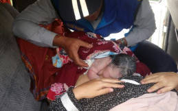 Seorang Bayi Perempuan Lahir di KM 101 Tol Purbaleunyi