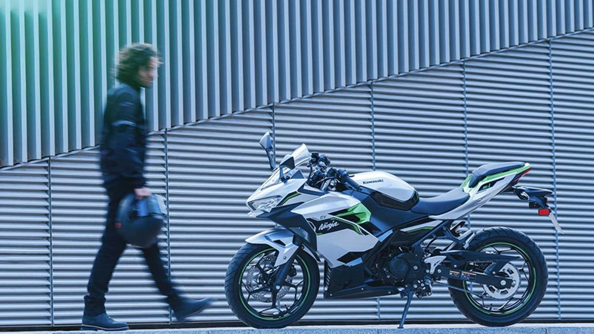 Kenali Kawasaki Ninja e-1, Molis Rp150 Jutaan Bergaya Sporty