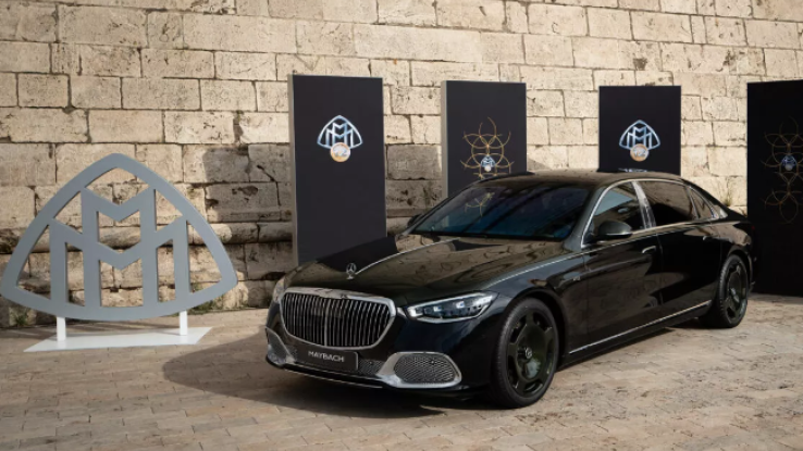 Hanya 50 Unit, Mercedes-Maybach V12 Edition Hadir dengan Taburan Emas 24 Karat