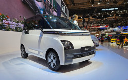 3 Mobil Listrik Wuling Berkontribusi Terhadap Lingkungan Hijau Indonesia