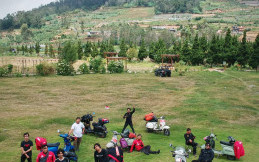 Vespa Cross Nation dan Vespa Greel Indonesia Touring Capturing Central Java