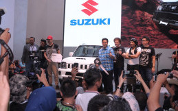 Suzuki JIMNY Si Legenda Kini Hadir Di GIIAS 2017 Secara Eksklusif