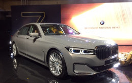 Tampil Makin Mewah, BMW Resmi Luncurkan Seri 7 Terbaru 