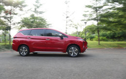 Video Review Mitsubishi Xpander Ultimate A/T