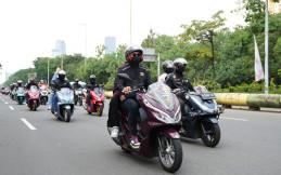 Ratusan Pengguna Honda PCX Rolling City di Jakarta, Berakhir dengan Kegiatan Ini